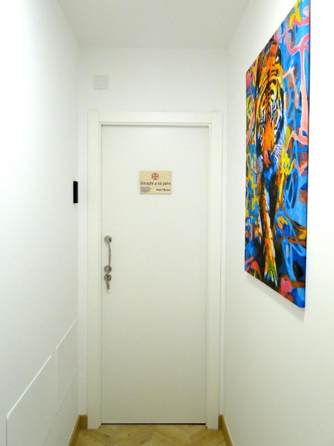 Almagro Suite-A Un Paso Exterior foto